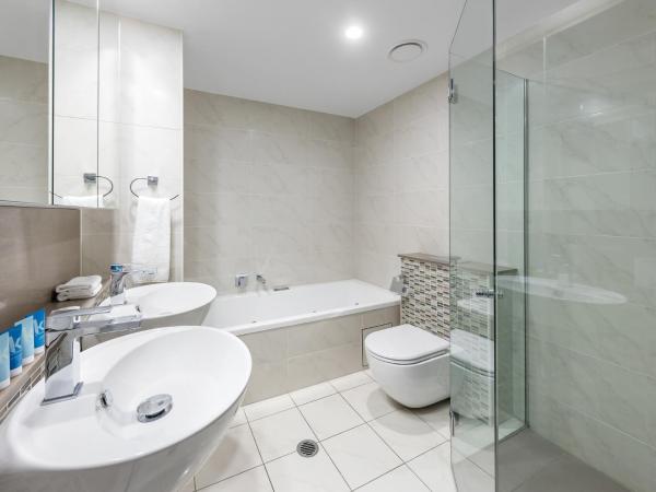 Meriton Suites Adelaide Street, Brisbane : photo 4 de la chambre suite 3 chambres altitude