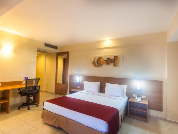 Praiamar Express Hotel : photo 5 de la chambre chambre de luxe - vue sur mer et balcon