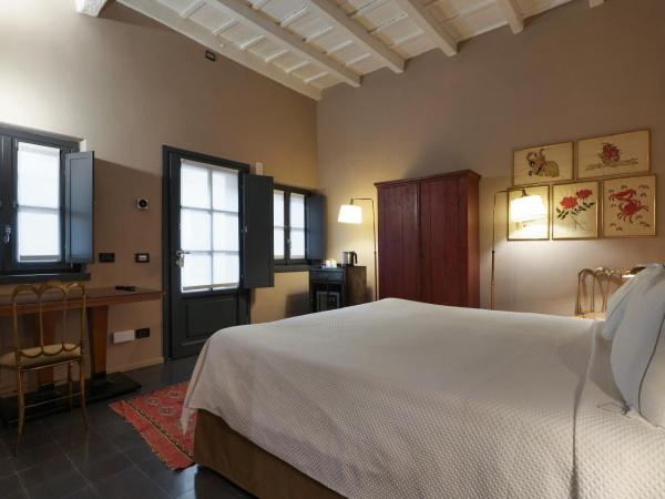 Maison Borella : photo 1 de la chambre chambre double/lits jumeaux deluxe - vue sur cour - annexe