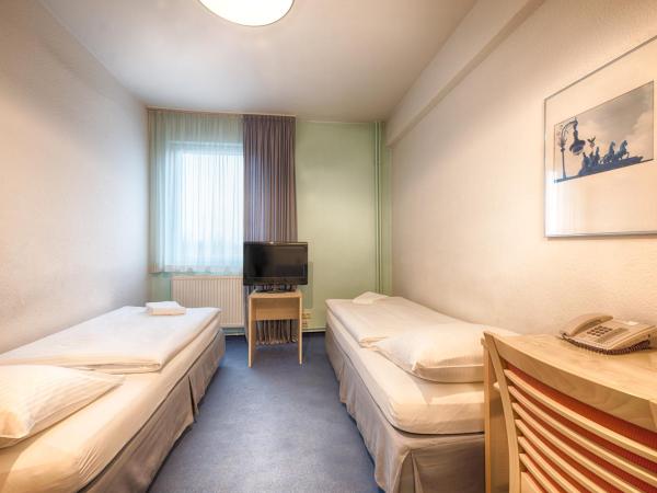 enjoy hostel Berlin City West : photo 6 de la chambre chambre lits jumeaux Économique