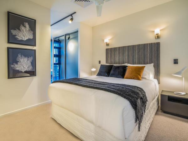 Arena Apartments by CLLIX : photo 2 de la chambre appartement 2 chambres et 2 salles de bains