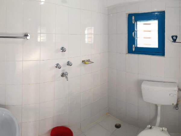 R&R Guest House : photo 3 de la chambre chambre lits jumeaux standard