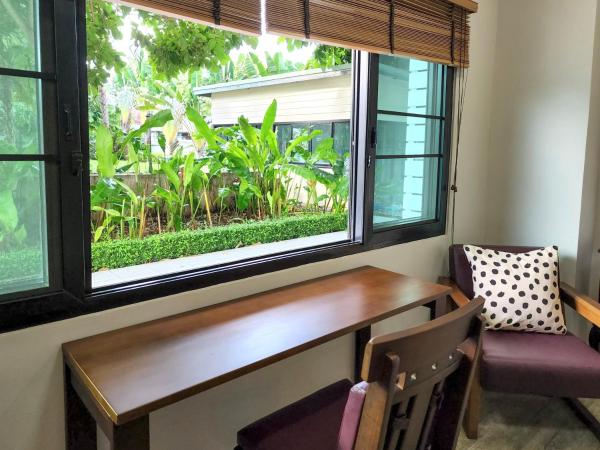 Chez Bure - Bure Homestay : photo 7 de la chambre suite - vue sur jardin