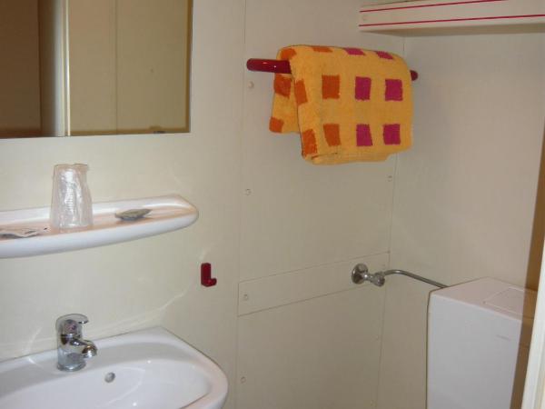 Hotel Gunia : photo 1 de la chambre chambre simple standard avec douche