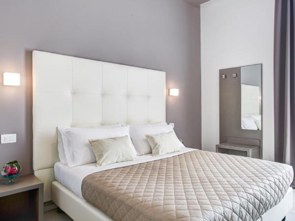 Hotel Villa Augustea : photo 1 de la chambre chambre double ou lits jumeaux standard