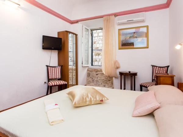 Guesthouse Vicelic : photo 4 de la chambre chambre double