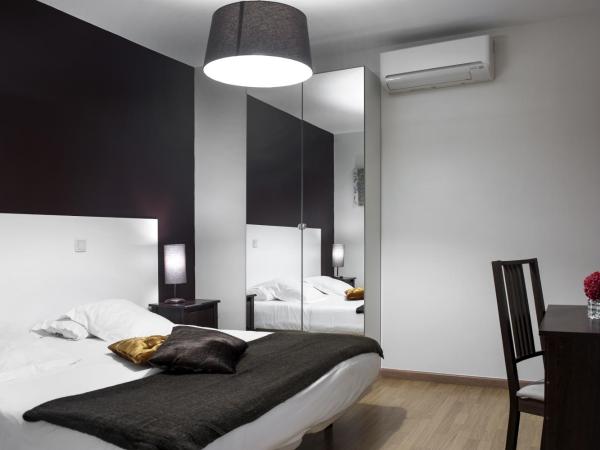 THC Gran Via Hostel : photo 4 de la chambre chambre lits jumeaux