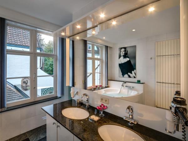 Canalside House - Luxury Guesthouse : photo 4 de la chambre suite de luxe avec vue sur le canal