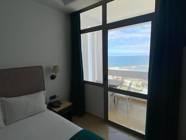 Hotel Azur : photo 2 de la chambre chambre simple