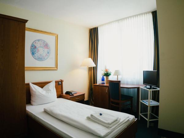 Altstadt Hotel St. Georg : photo 1 de la chambre chambre simple