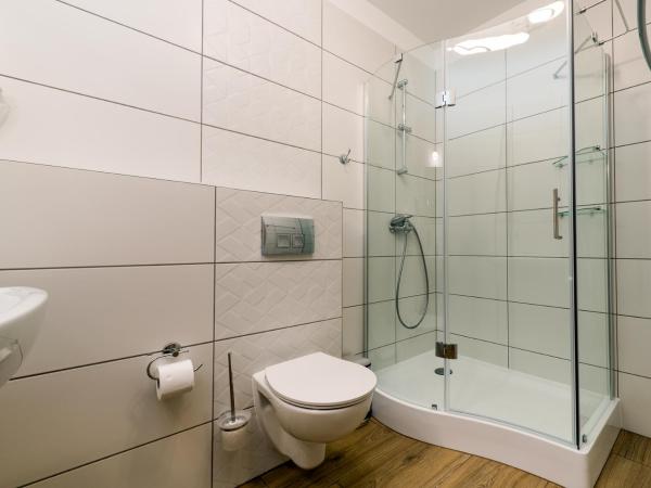 Dworek staropolski : photo 3 de la chambre chambre double avec balcon