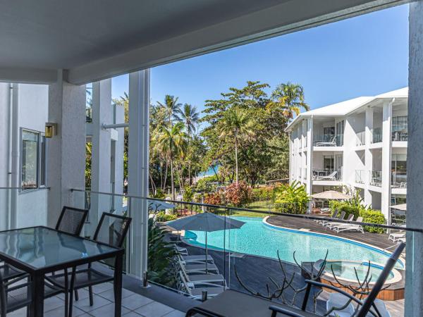 Beaches Holiday Apartments - Official Onsite Reception & Check In : photo 1 de la chambre appartement 2 chambres - vue sur piscine