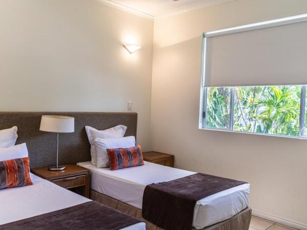 Beaches Holiday Apartments - Official Onsite Reception & Check In : photo 7 de la chambre appartement 2 chambres - vue sur piscine