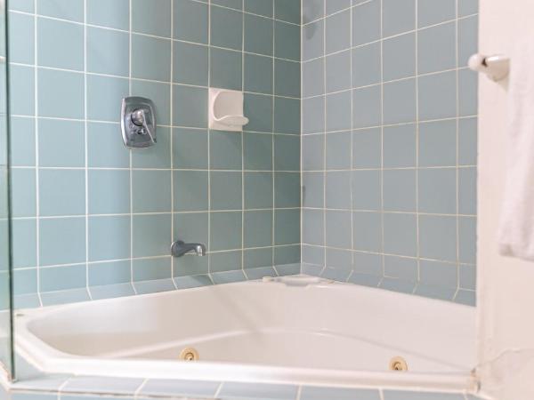 Beaches Holiday Apartments - Official Onsite Reception & Check In : photo 8 de la chambre appartement 2 chambres - vue sur piscine