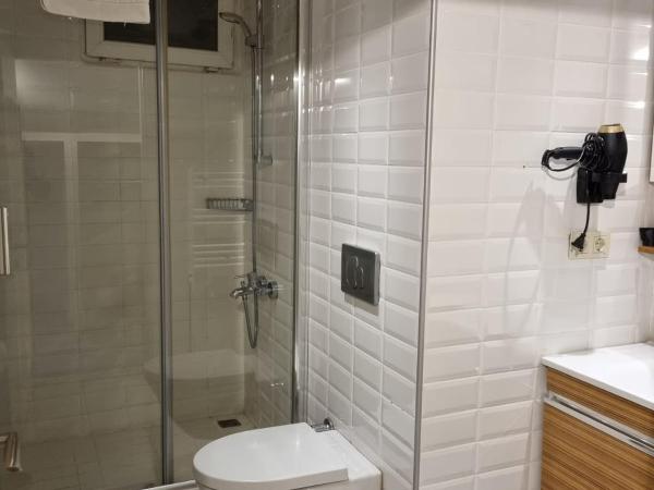 Melek Hotels Moda : photo 4 de la chambre suite avec terrasse