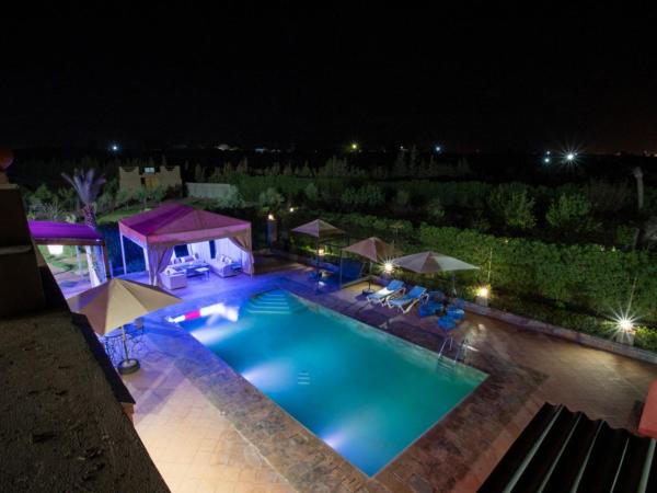 Villa kenza : photo 1 de la chambre chambre double deluxe avec balcon