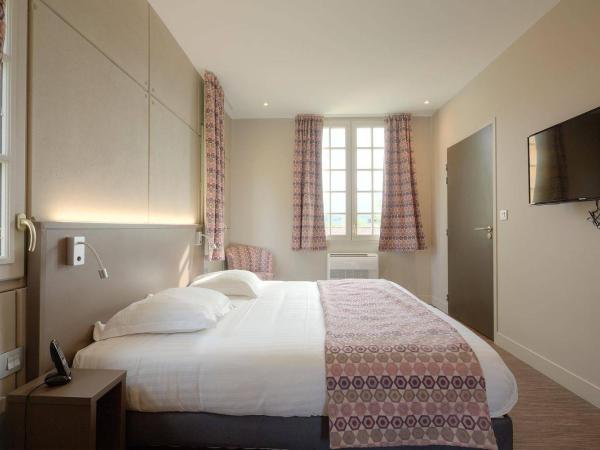 Htel Restaurant La Hoirie : photo 6 de la chambre chambre triple premium contemporaine