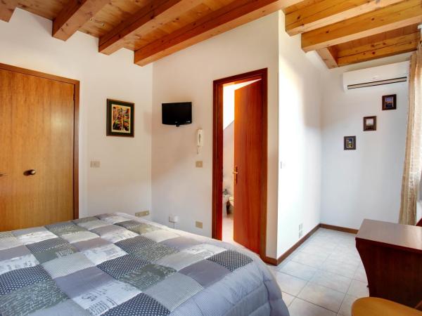 Locanda Delle Acque : photo 7 de la chambre chambre double ou lits jumeaux