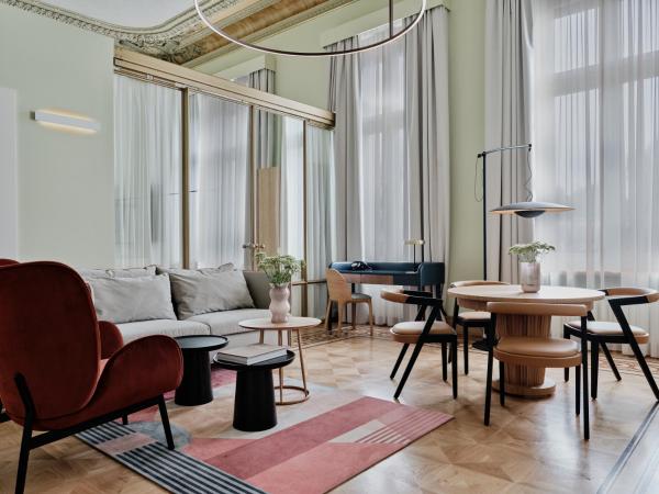 Hotel Altus Palace - Destigo Hotels : photo 1 de la chambre appartement deluxe