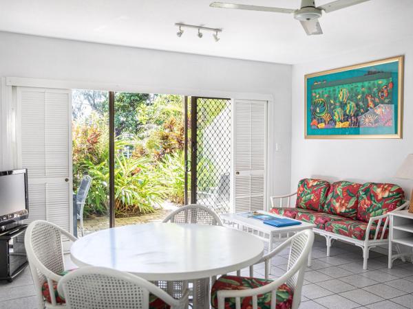 Beachfront Terraces with Onsite Reception & Check In : photo 1 de la chambre appartement 1 chambre - vue sur mer