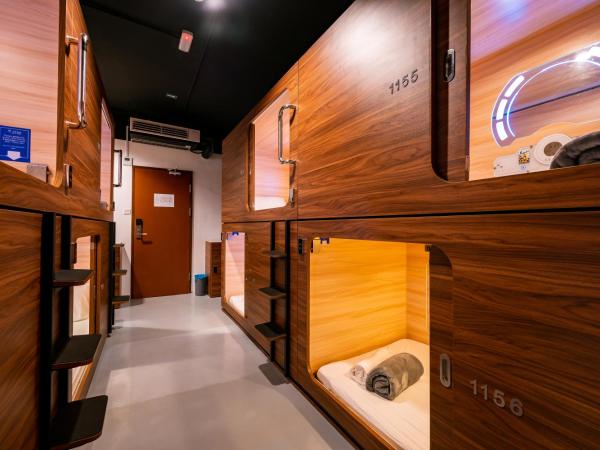 Jpod Capsule Hotel : photo 3 de la chambre chambre familiale