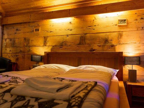 Hotel Restaurant Les Lilas : photo 8 de la chambre suite junior