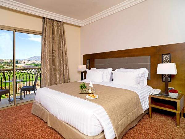 Palais Médina Riad Resort : photo 3 de la chambre chambre double deluxe - vue sur piscine et médina