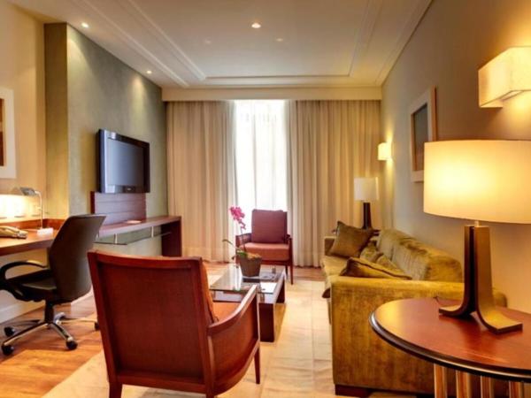 Radisson Hotel Curitiba : photo 2 de la chambre royal suite queen