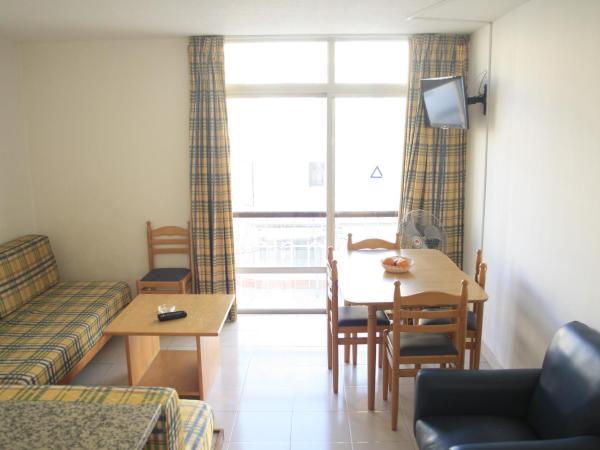 Edificio Albufeira Apartamentos A. Local - Albuturismo Lda : photo 5 de la chambre appartement 1 chambre - vue sur mer