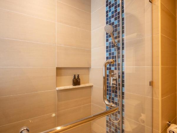 Seabed Grand Hotel Phuket - SHA Extra Plus : photo 8 de la chambre chambre double ou lits jumeaux supérieure