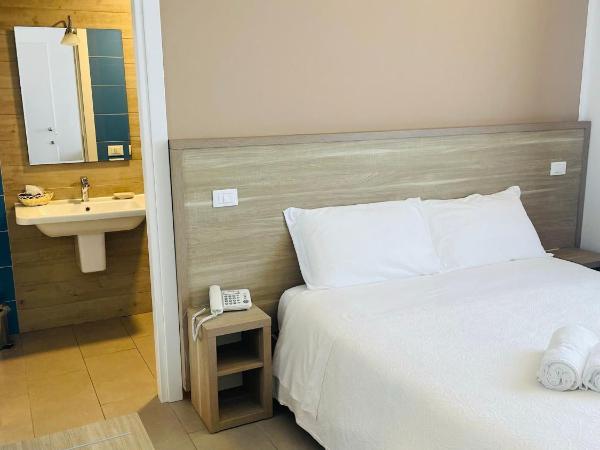 Hotel Villa Sveva : photo 3 de la chambre chambre double