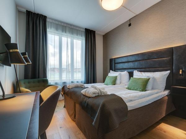 Clarion Collection Hotel Victoria : photo 2 de la chambre chambre double supérieure avec dîner