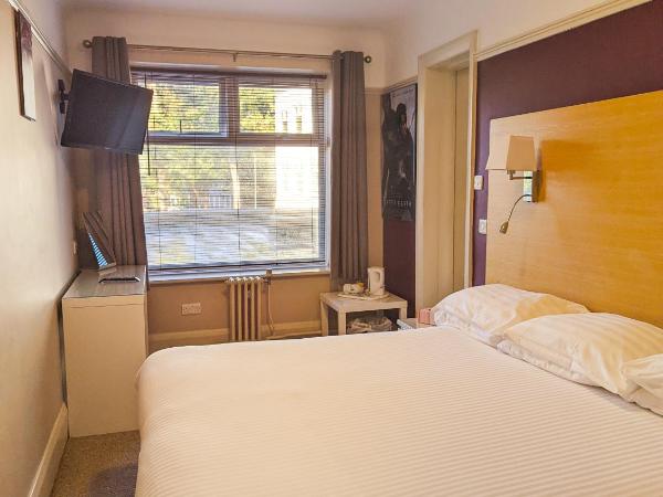 Hotel Celebrity Bournemouth East Cliff by Villare hotels : photo 1 de la chambre chambre lits jumeaux standard