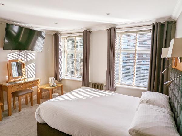 Hotel Celebrity Bournemouth East Cliff by Villare hotels : photo 1 de la chambre chambre double supérieure