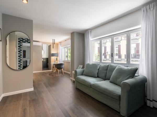 Le Mummarelle Napoli : photo 2 de la chambre standard apartment – via santa lucia 66