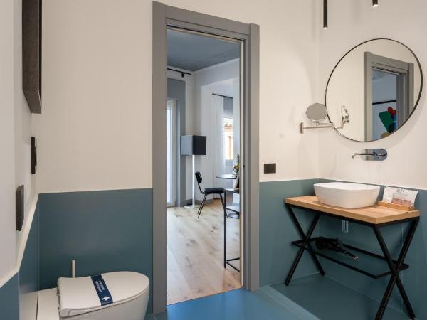 Le Mummarelle Napoli : photo 6 de la chambre apartament sea view – via santa lucia 66