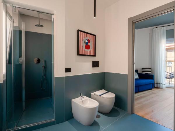 Le Mummarelle Napoli : photo 9 de la chambre apartament sea view – via santa lucia 66