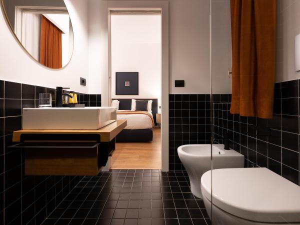 Le Mummarelle Napoli : photo 1 de la chambre deluxe room – via santa lucia 20