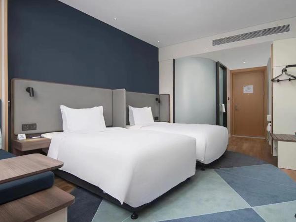 Holiday Inn Express Xi'an Qujiang Center, an IHG Hotel : photo 5 de la chambre standard twin room with extra floor space