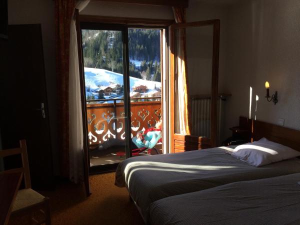 Chalet-Hôtel du Borderan : photo 2 de la chambre chambre lits jumeaux