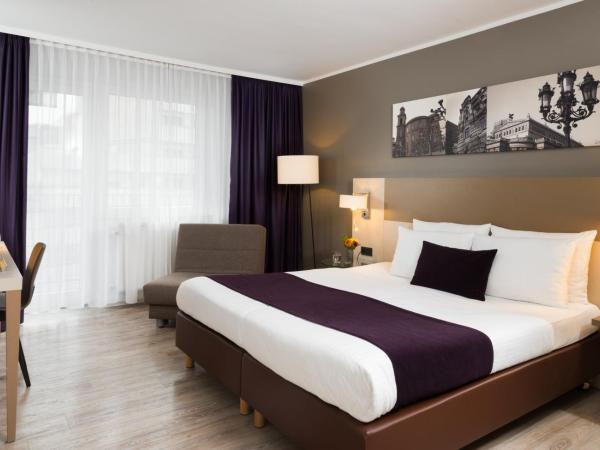 Leonardo Hotel Frankfurt City Center : photo 4 de la chambre chambre double ou lits jumeaux confort