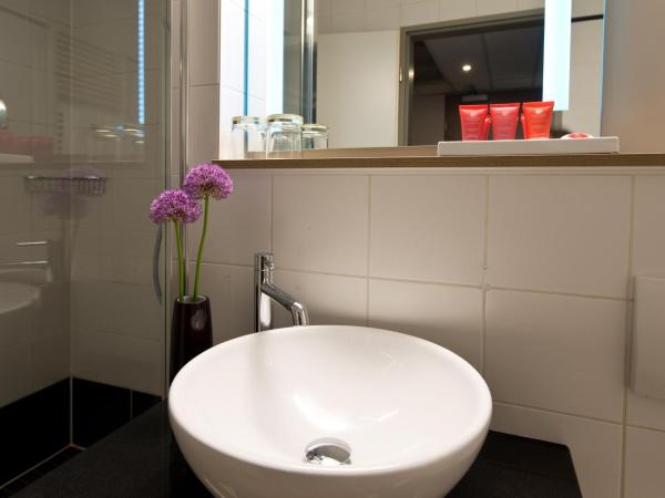 Leonardo Hotel Munich City Olympiapark : photo 9 de la chambre chambre triple supérieure
