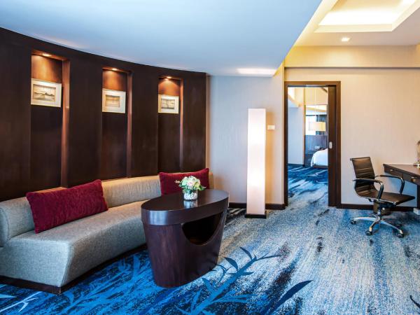 Ambassador Hotel Bangkok - SHA Extra Plus : photo 3 de la chambre suite privilège lit double aile sky