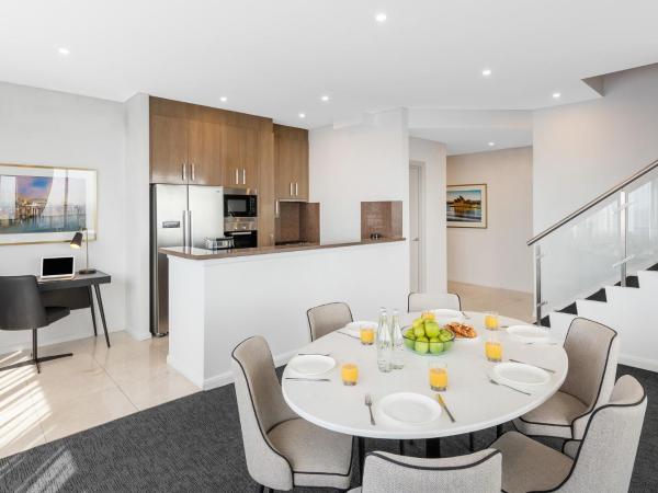 Meriton Suites Kent Street, Sydney : photo 7 de la chambre penthouse 3 chambres summit