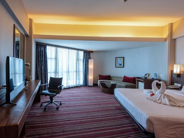 Ambassador Hotel Bangkok - SHA Extra Plus : photo 2 de la chambre chambre double supérieure aile sky