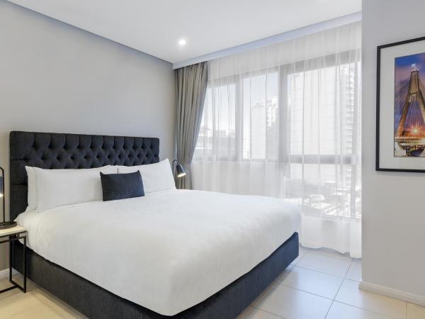 Meriton Suites Kent Street, Sydney : photo 3 de la chambre suite studio avec balcon