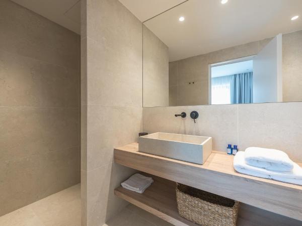 Ceramian Athens : photo 3 de la chambre chambre double deluxe avec balcon