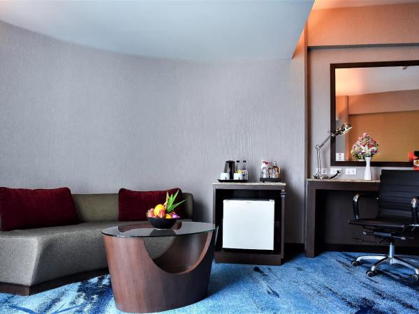 Ambassador Hotel Bangkok - SHA Extra Plus : photo 3 de la chambre chambre double privilège aile sky