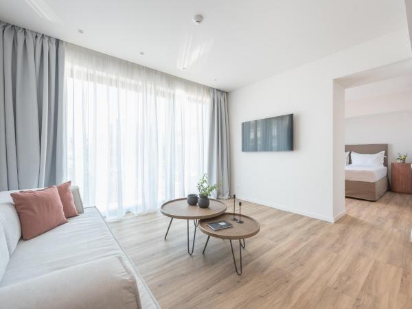 Ceramian Athens : photo 1 de la chambre appartement avec balcon