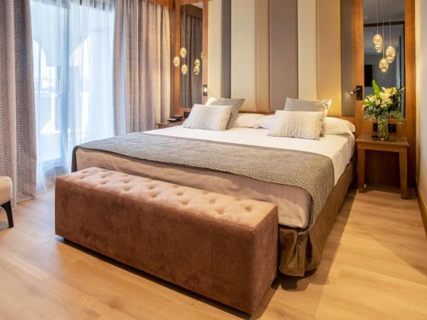 Hotel Granada Center : photo 1 de la chambre suite junior